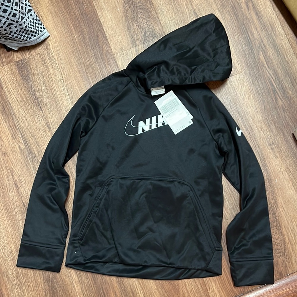 NWT Nike kids hoodie small, black/white